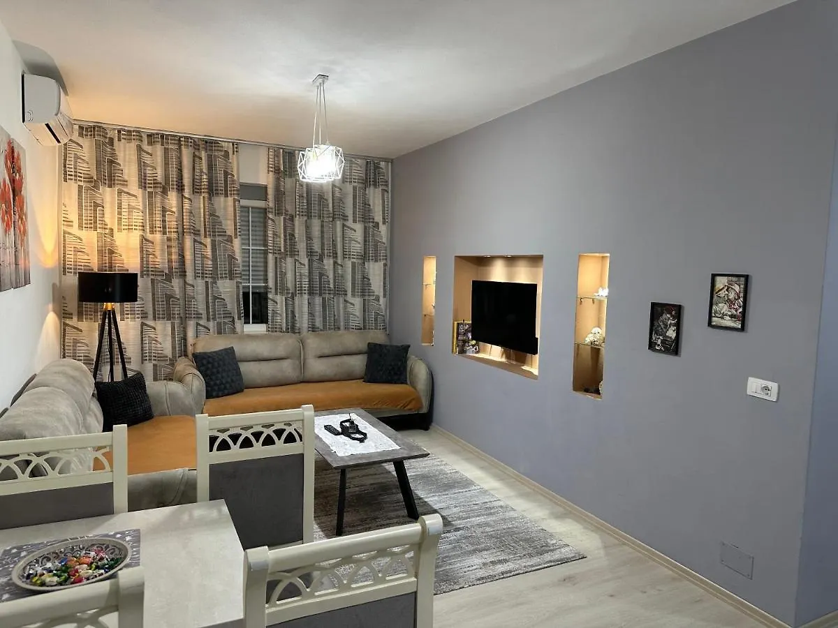 Grace'S Centre Apartment Shkoder